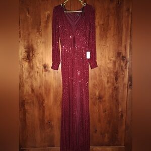 NWT Windsor Burgundy Sequin Gown Size 5